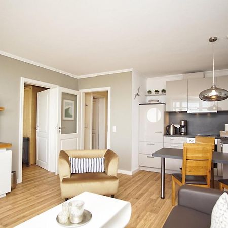 Mit Meerblick Und Balkon, Gratis Nutzung Vom Ahoi Erlebnisbad Und Sauna In Sellin - Meeresblick Fewo 25 Goehren  Esterno foto