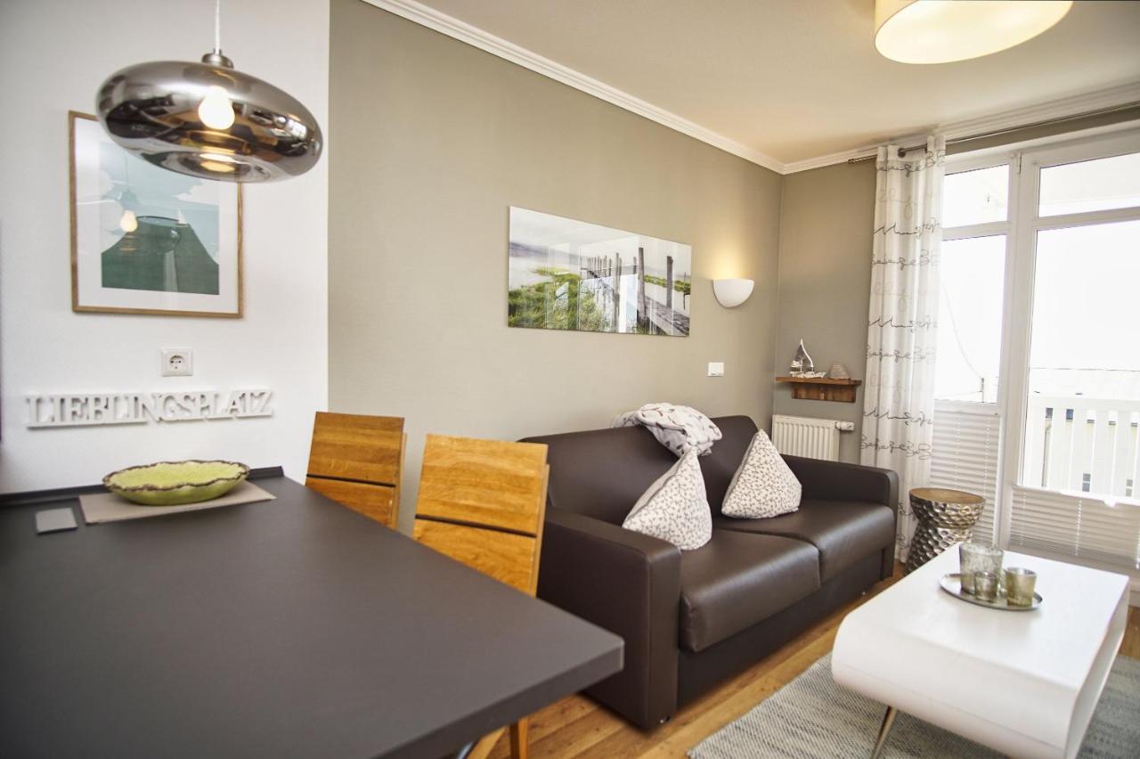 Mit Meerblick Und Balkon, Gratis Nutzung Vom Ahoi Erlebnisbad Und Sauna In Sellin - Meeresblick Fewo 25 Goehren  Esterno foto