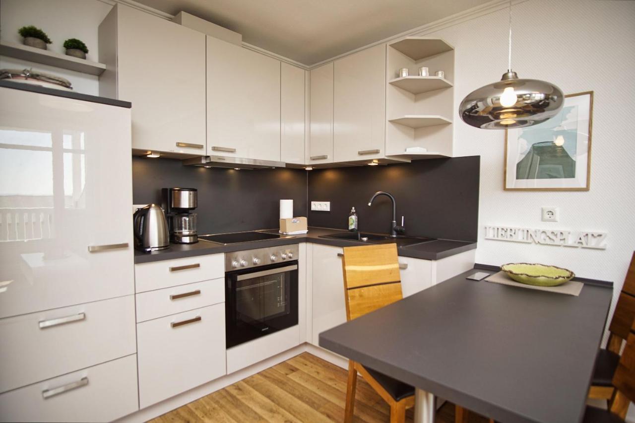 Mit Meerblick Und Balkon, Gratis Nutzung Vom Ahoi Erlebnisbad Und Sauna In Sellin - Meeresblick Fewo 25 Goehren  Esterno foto